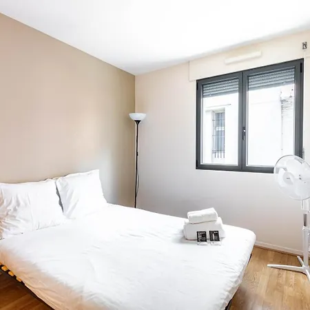 Apartment Guestready - Stylish Hideaway Near Attractions Paris